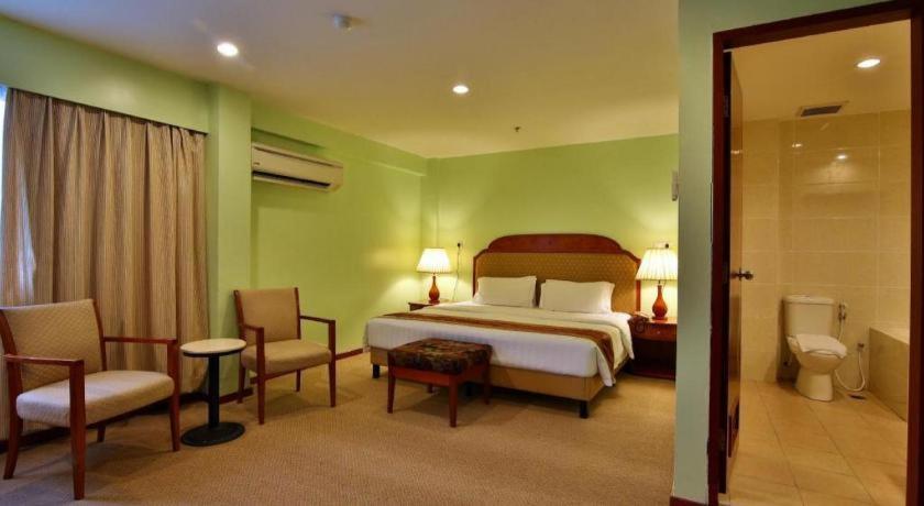 Winner Hotel Kota Kinabalu Exterior photo