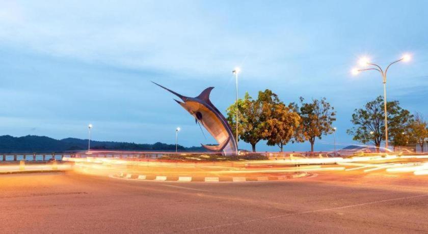 Winner Hotel Kota Kinabalu Exterior photo
